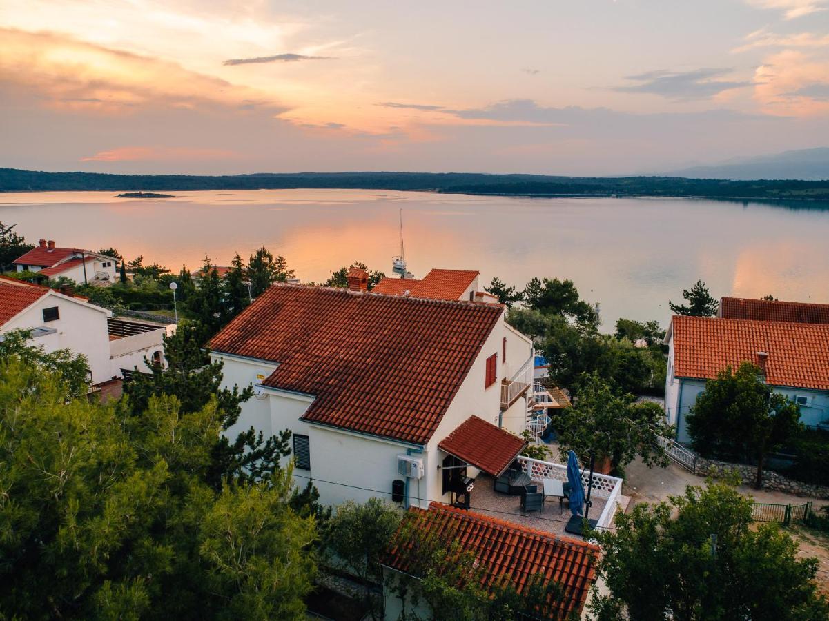 Villa Sarah Klimno Luaran gambar